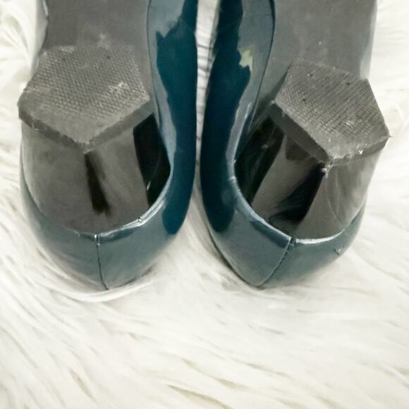 MILLIE'S | Navy Blue Patent Leather Loafer Slip-on Tan Buckle | Size 235, US 7 - Picture 7 of 11